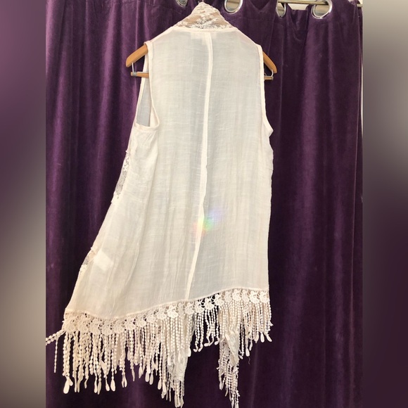 Pretty Angel Lace Accent Vest/Beach cover. - Picture 7 of 14